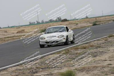 media/Jun-01-2025-CalClub SCCA (Sun) [[eae223c5dd]]/Group 5/Race (Front Straight)/